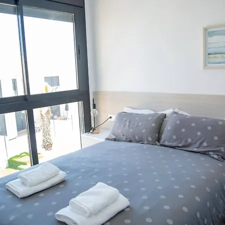 Luxurious Retreat In Villamartin, Apartment *