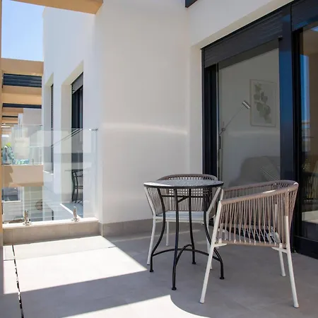 Apartment Luxurious Retreat In Villamartin, Dehesa de Campoamor (Orihuela Costa)