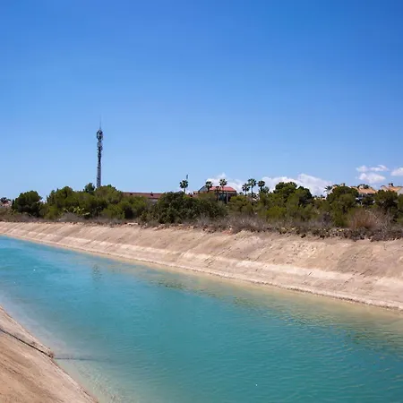 Apartment Luxurious Retreat In Villamartin, *
