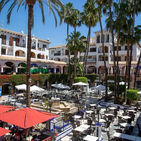 Luxurious Retreat In Villamartin, Dehesa de Campoamor (Orihuela Costa)