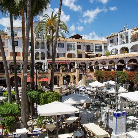 Luxurious Retreat In Villamartin, * Dehesa de Campoamor (Orihuela Costa)
